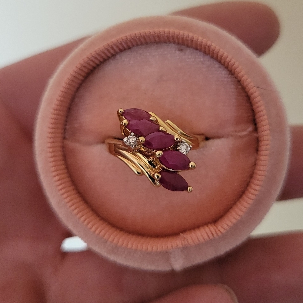 14K Yellow Gold Ruby Diamond Ring NEW
